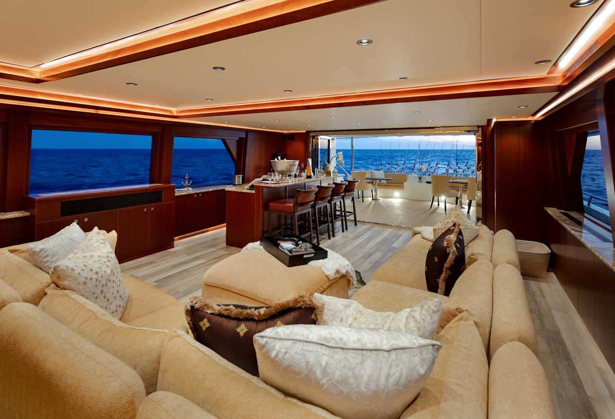 130 Luxury Yacht