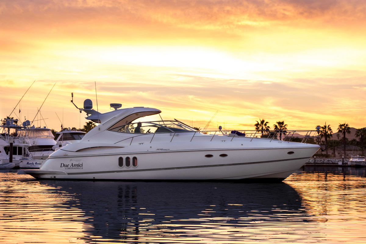 52 Cruiser Express Luxury Yacht 