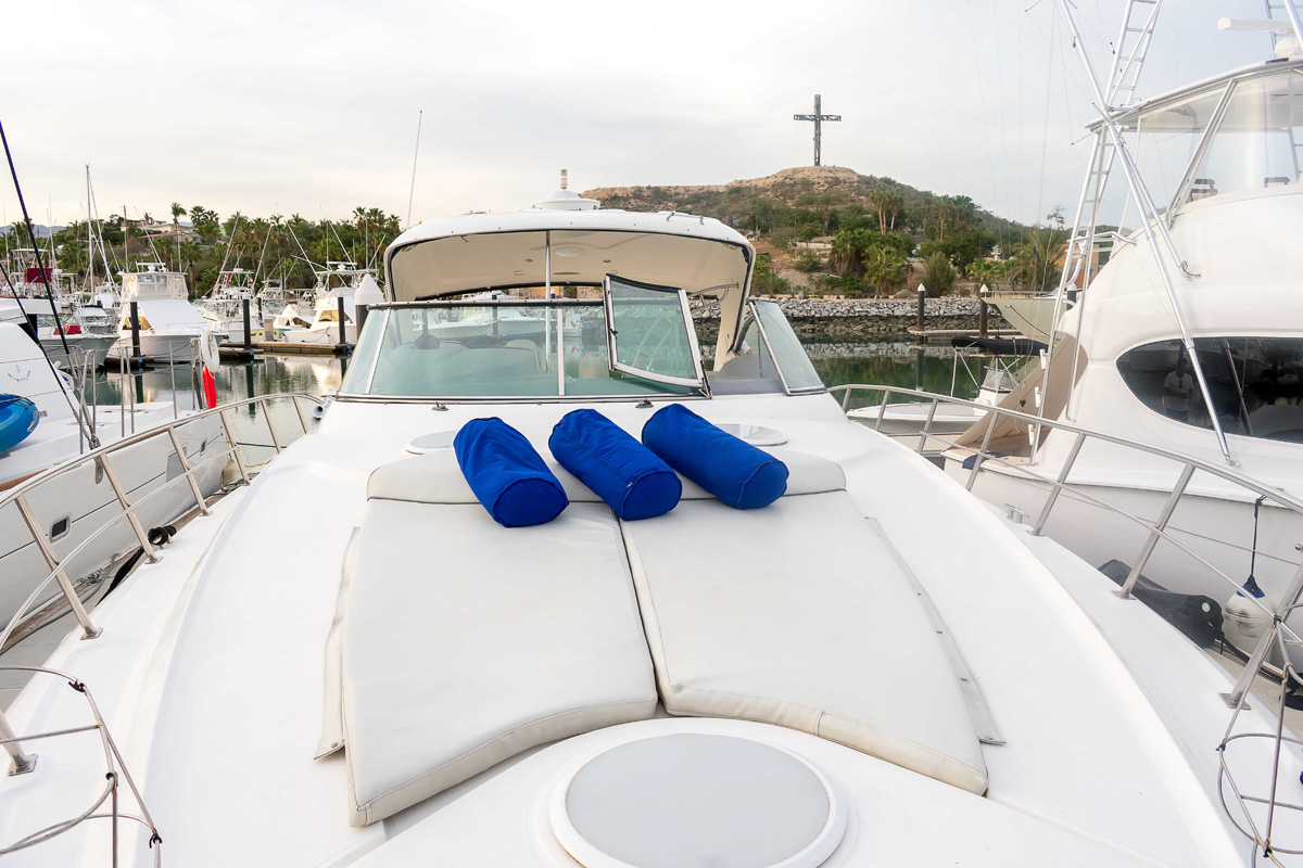 52 Cruiser Express Luxury Yacht 